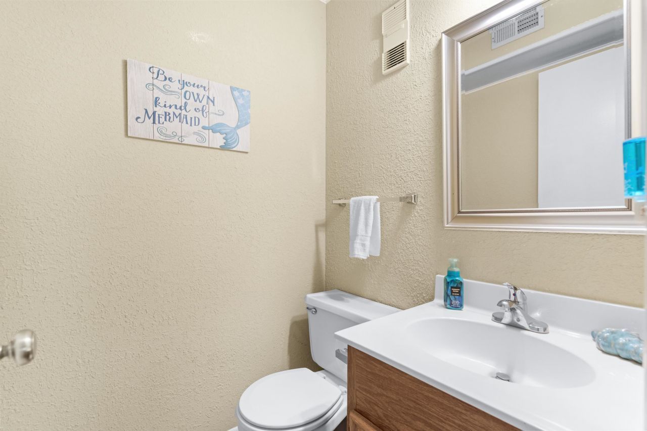 215 3rd Ave. N Photo 24