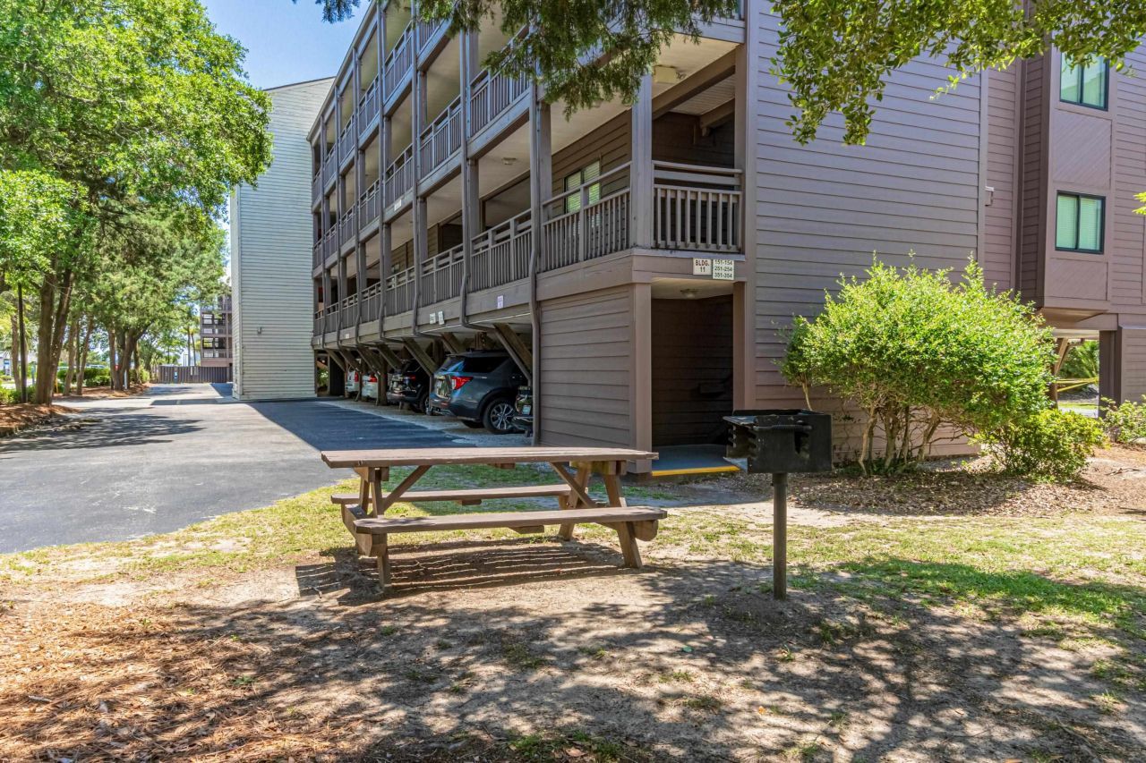 215 3rd Ave. N Photo 34