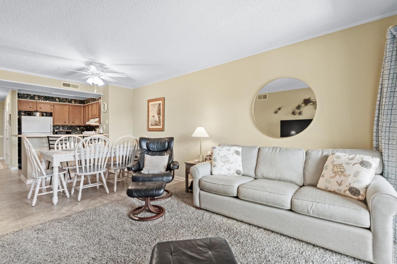 215 3rd Ave. N Photo 8