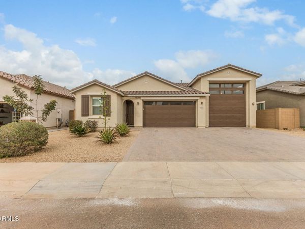 7524 W WARNER Street, Phoenix, AZ 85043