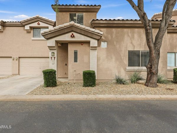 8064 W ZOE ELLA Way, Peoria, AZ 85382