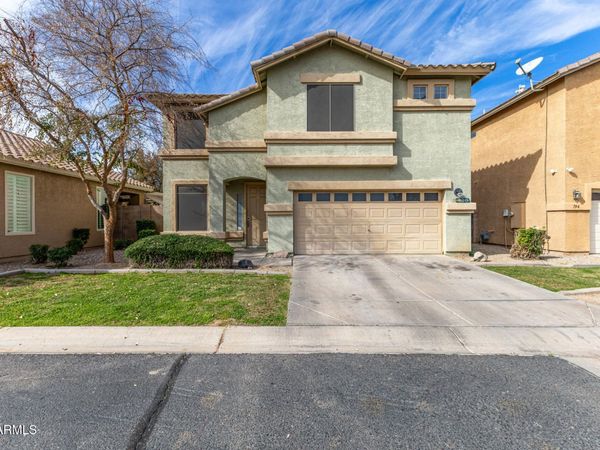 800 S BEDFORD Drive, Chandler, AZ 85225