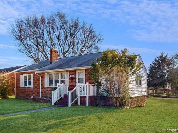 1813 Canterbury Road , Hampton, VA 23666