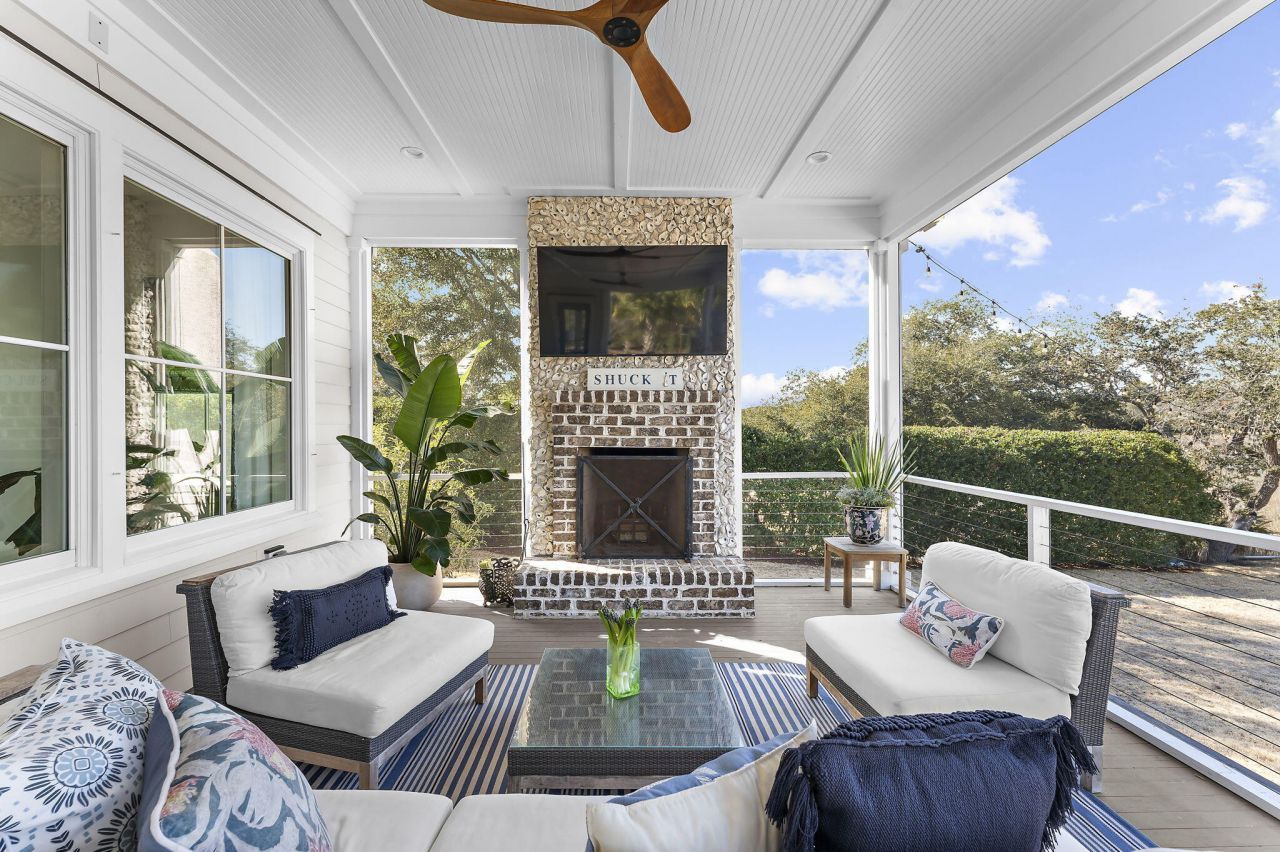 1064 N Shem Drive Photo 25