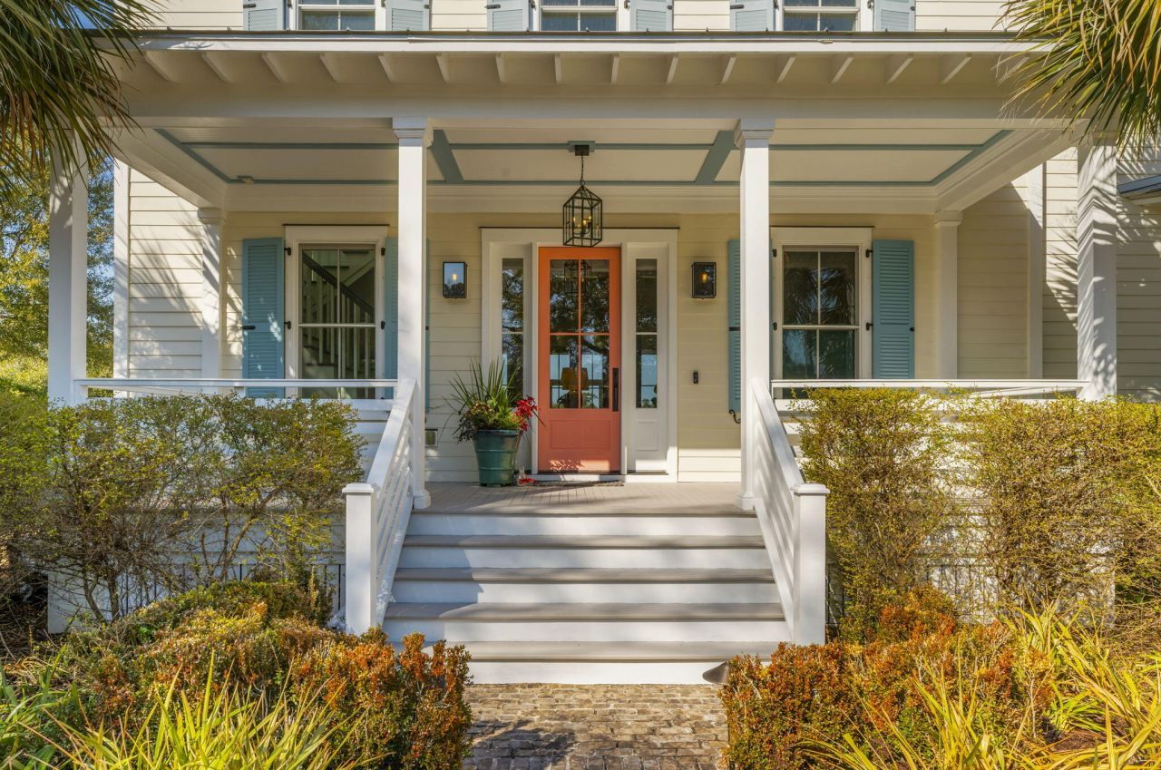 1064 N Shem Drive Photo 4