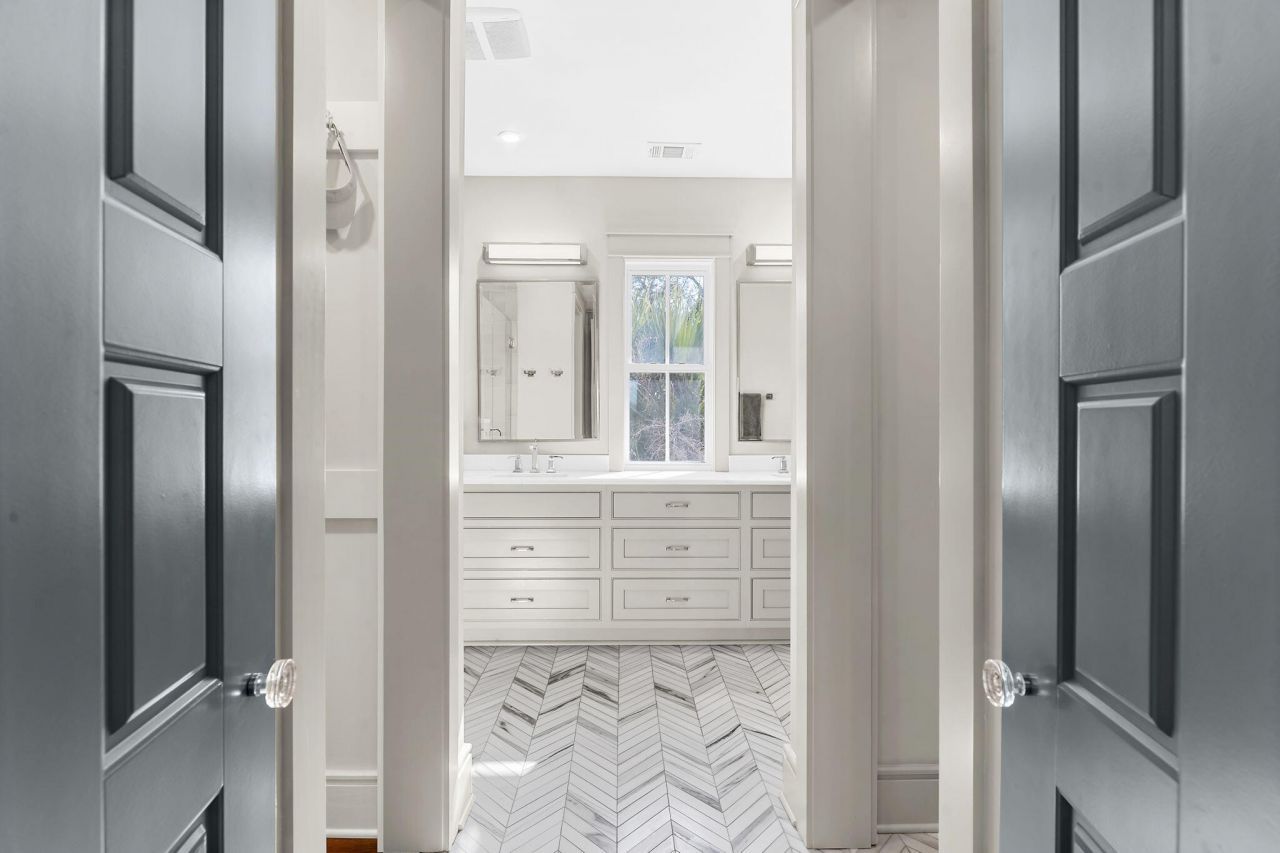 1064 N Shem Drive Photo 42