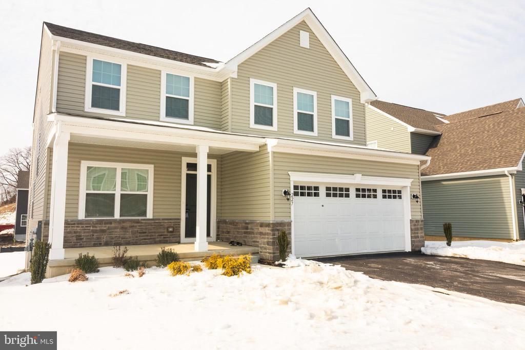 227 Merceyside Drive, Swedesboro, NJ 08085 Main Photo