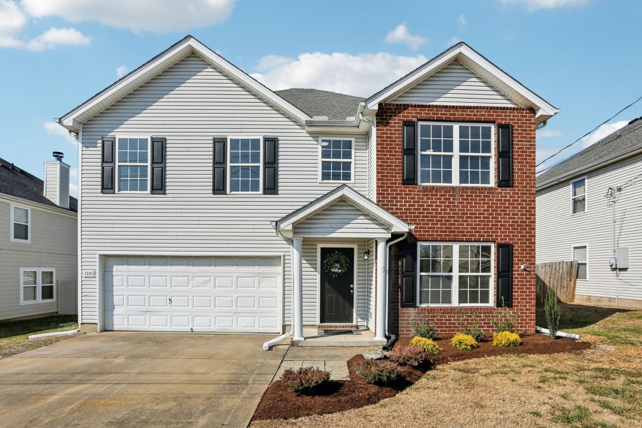 1321 Bundy Dr, Smyrna, TN 37167 Main Photo
