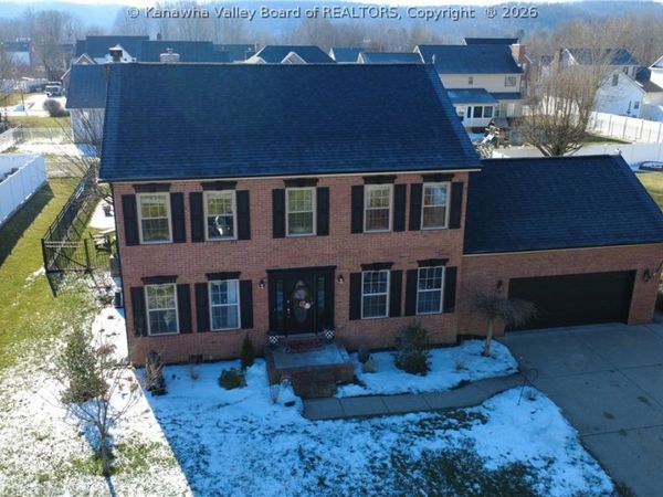 327 Northridge Drive, Hurricane, WV 25526