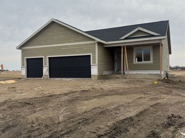 1355 NW Linda Lane, Waukee, IA 50263