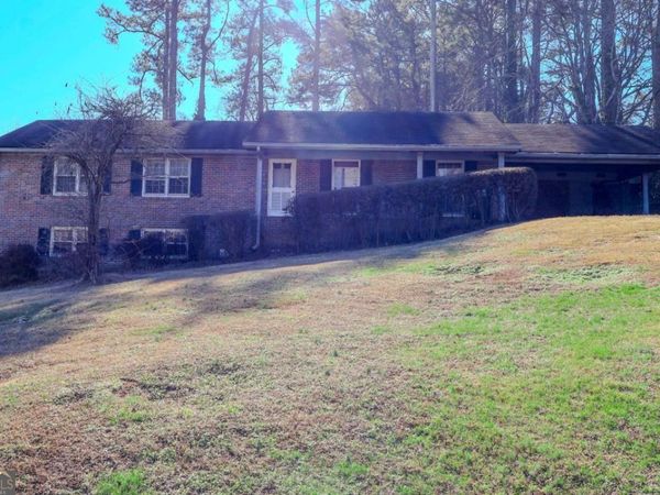6158 Tracy Valley Drive, Norcross, GA 30093