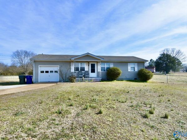 104 Humphrey Drive, New Market, AL 35761