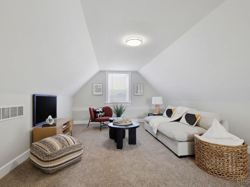 1817 Elmore Street, Cincinnati, OH 45223 Photo 10