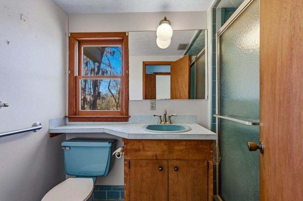 53 Smith Blvd. Photo 35