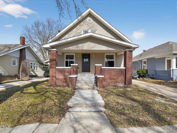 622 W North Street, Fostoria, OH 44830