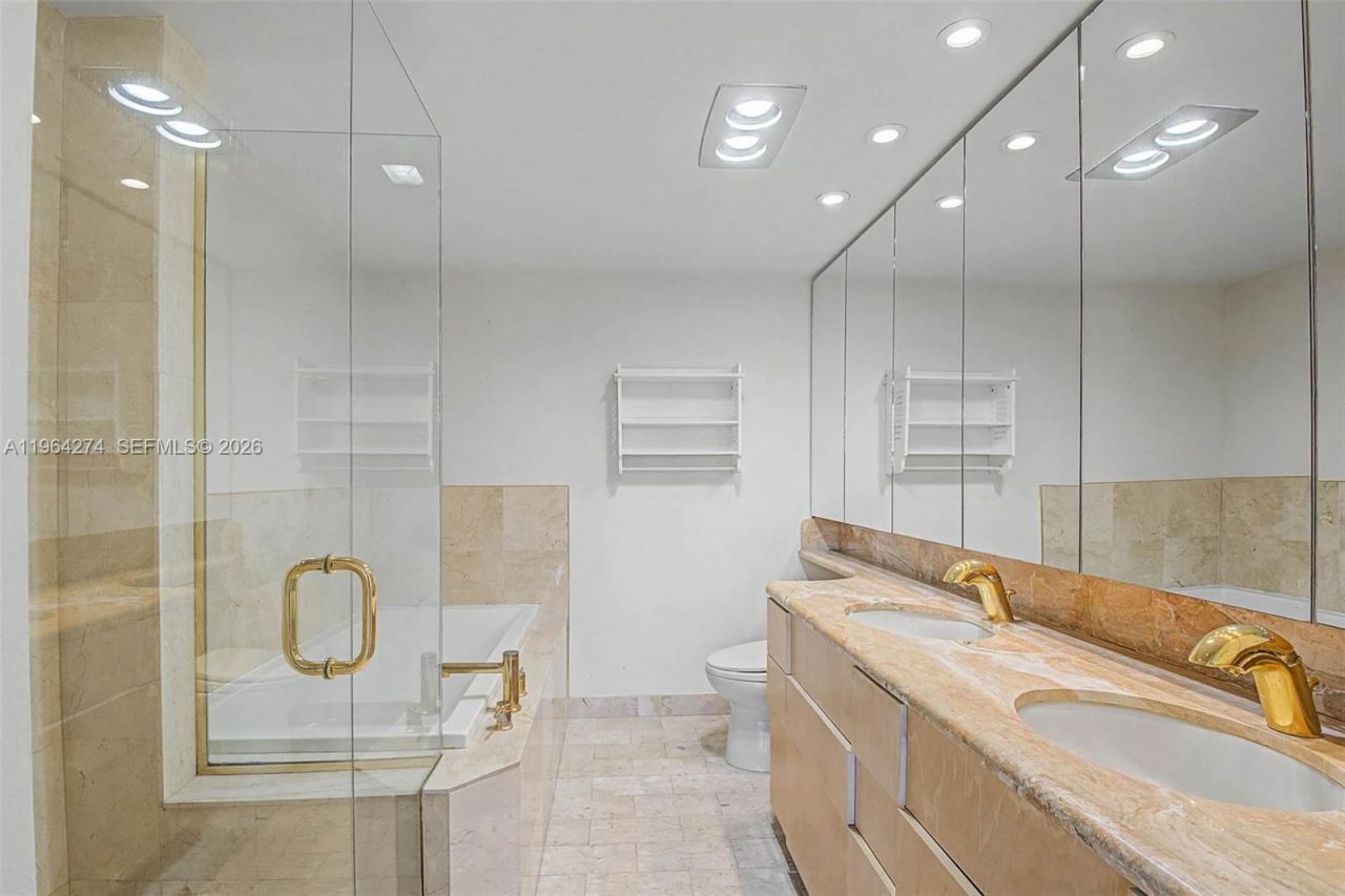 3 Grove Isle Dr, Unit C208, Miami, FL 33133 Photo