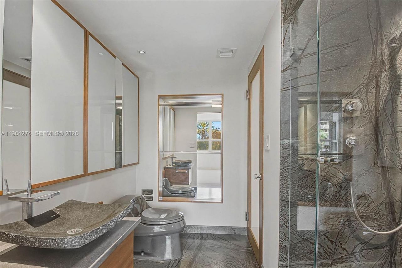 3 Grove Isle Dr, Unit C208, Miami, FL 33133 Photo