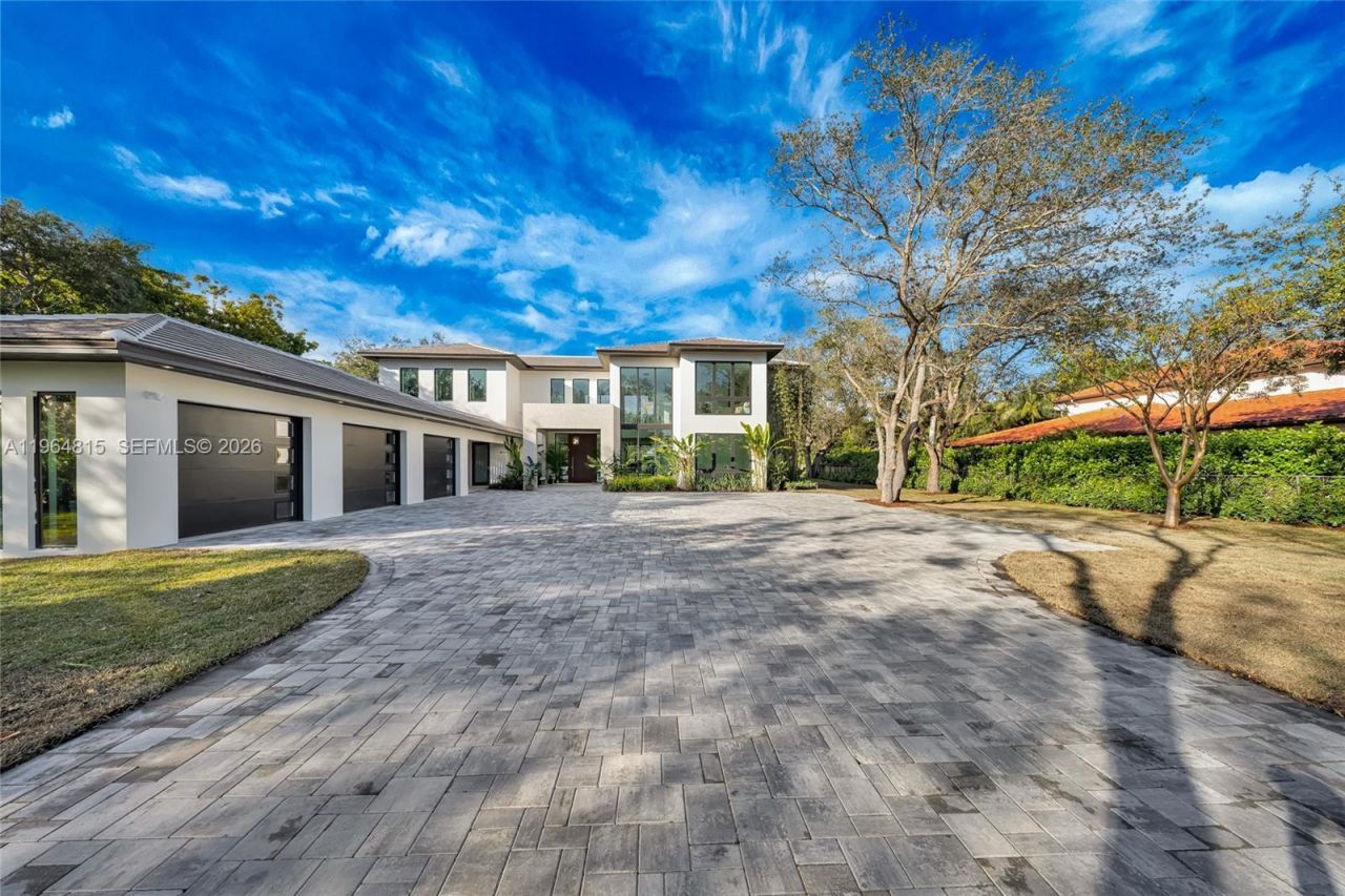 9381 SW 100 St, Miami, FL 33176 Photo