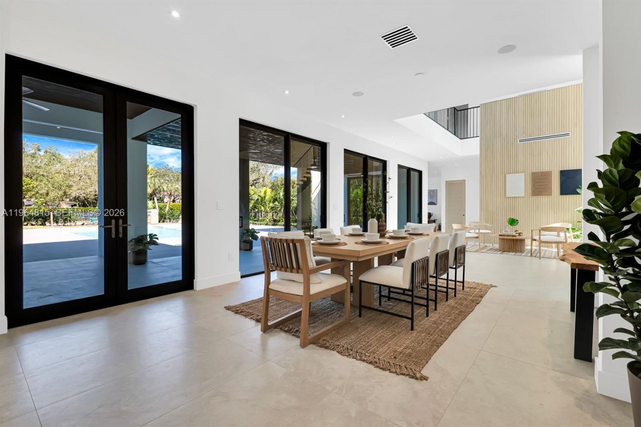 9381 SW 100 St, Miami, FL 33176 Photo