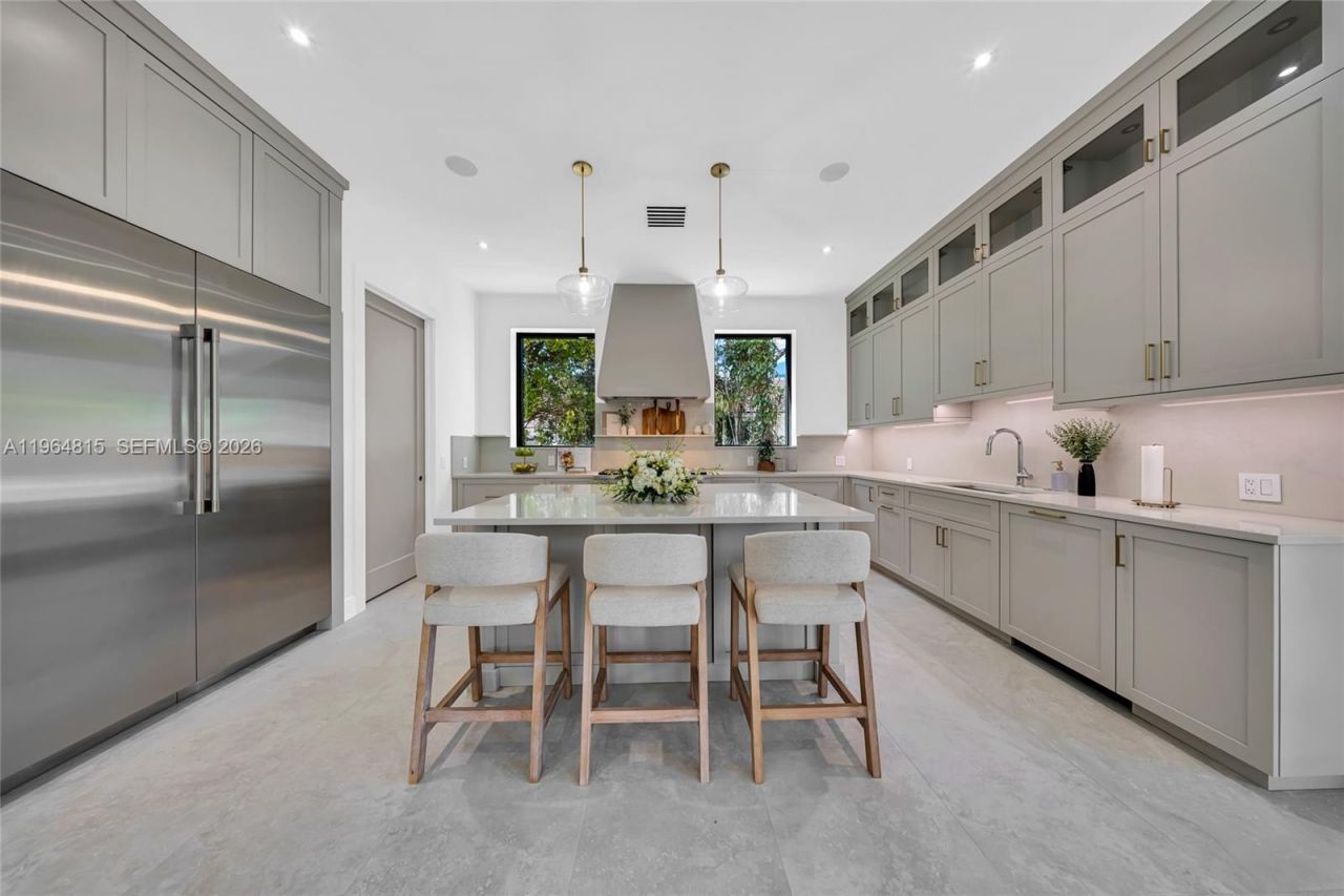 9381 SW 100 St, Miami, FL 33176 Photo