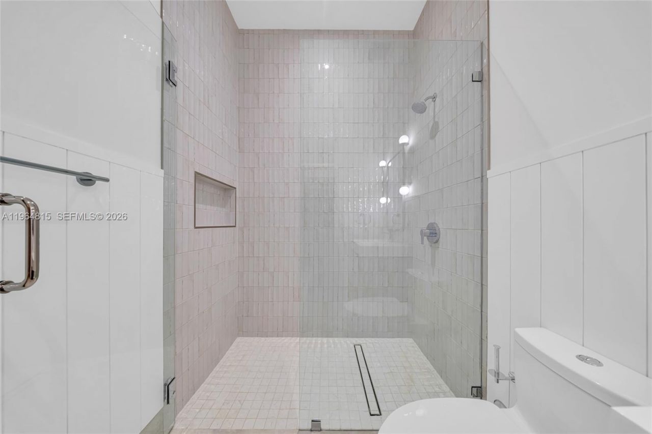 9381 SW 100 St, Miami, FL 33176 Photo