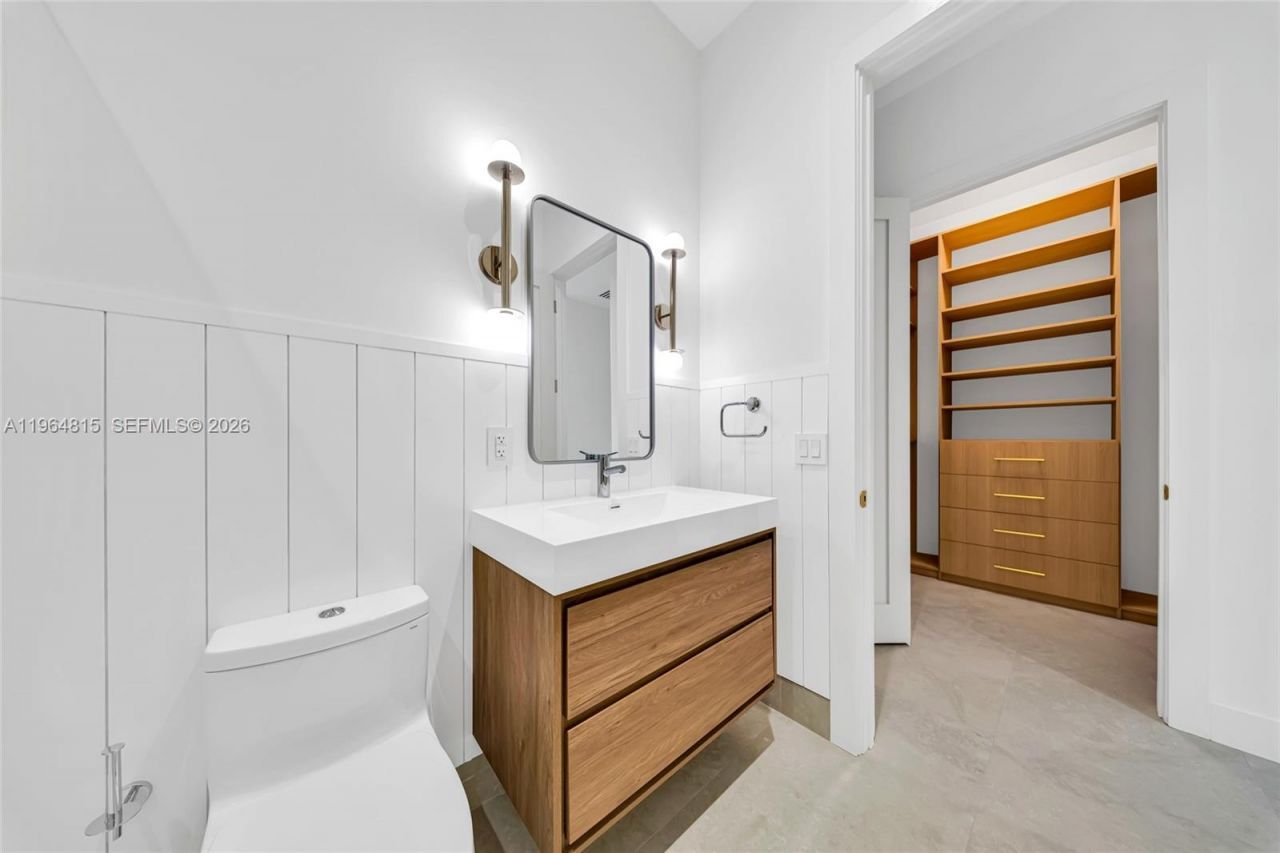 9381 SW 100 St, Miami, FL 33176 Photo