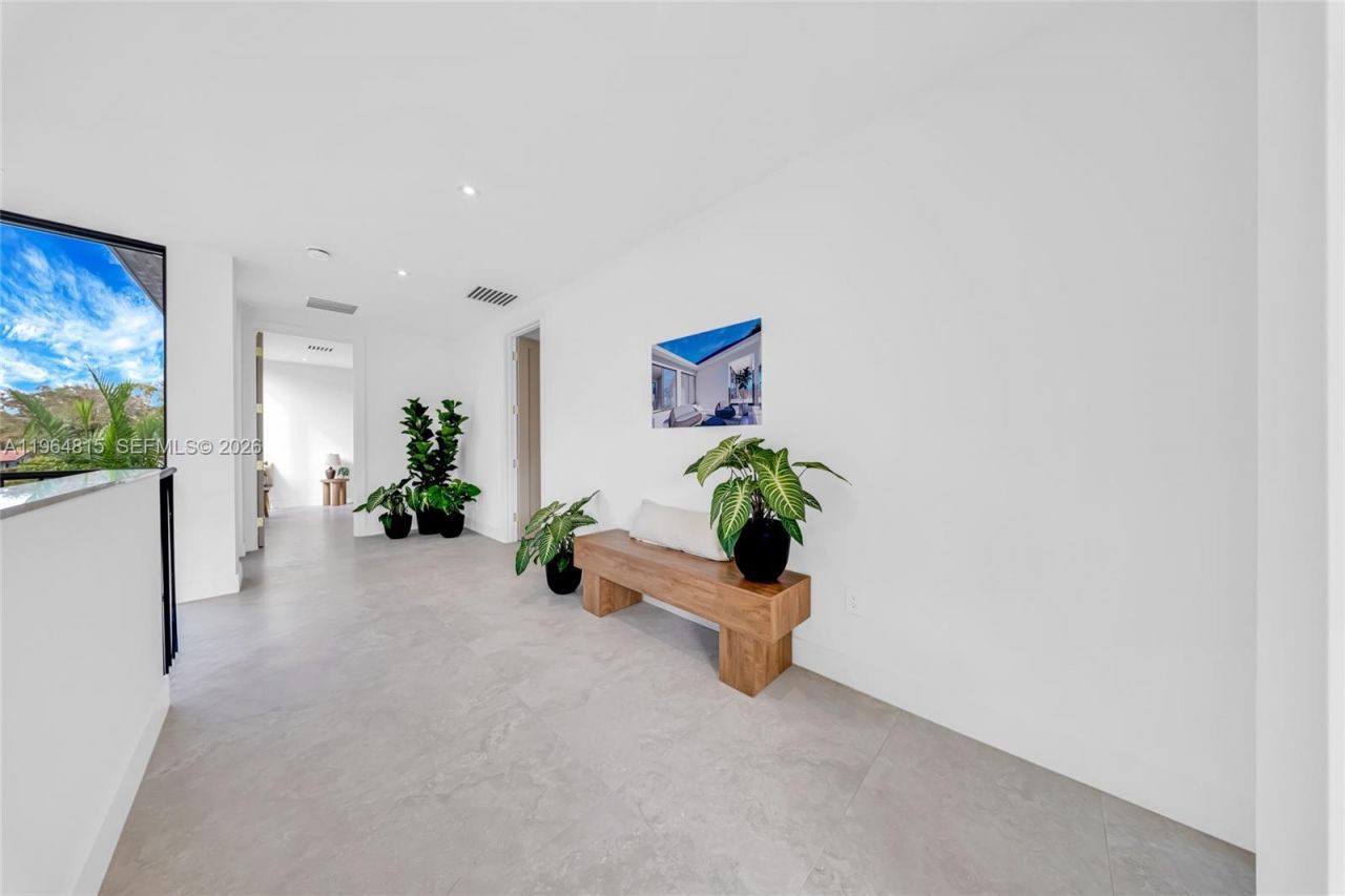 9381 SW 100 St, Miami, FL 33176 Photo