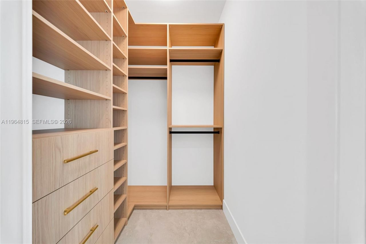 9381 SW 100 St, Miami, FL 33176 Photo