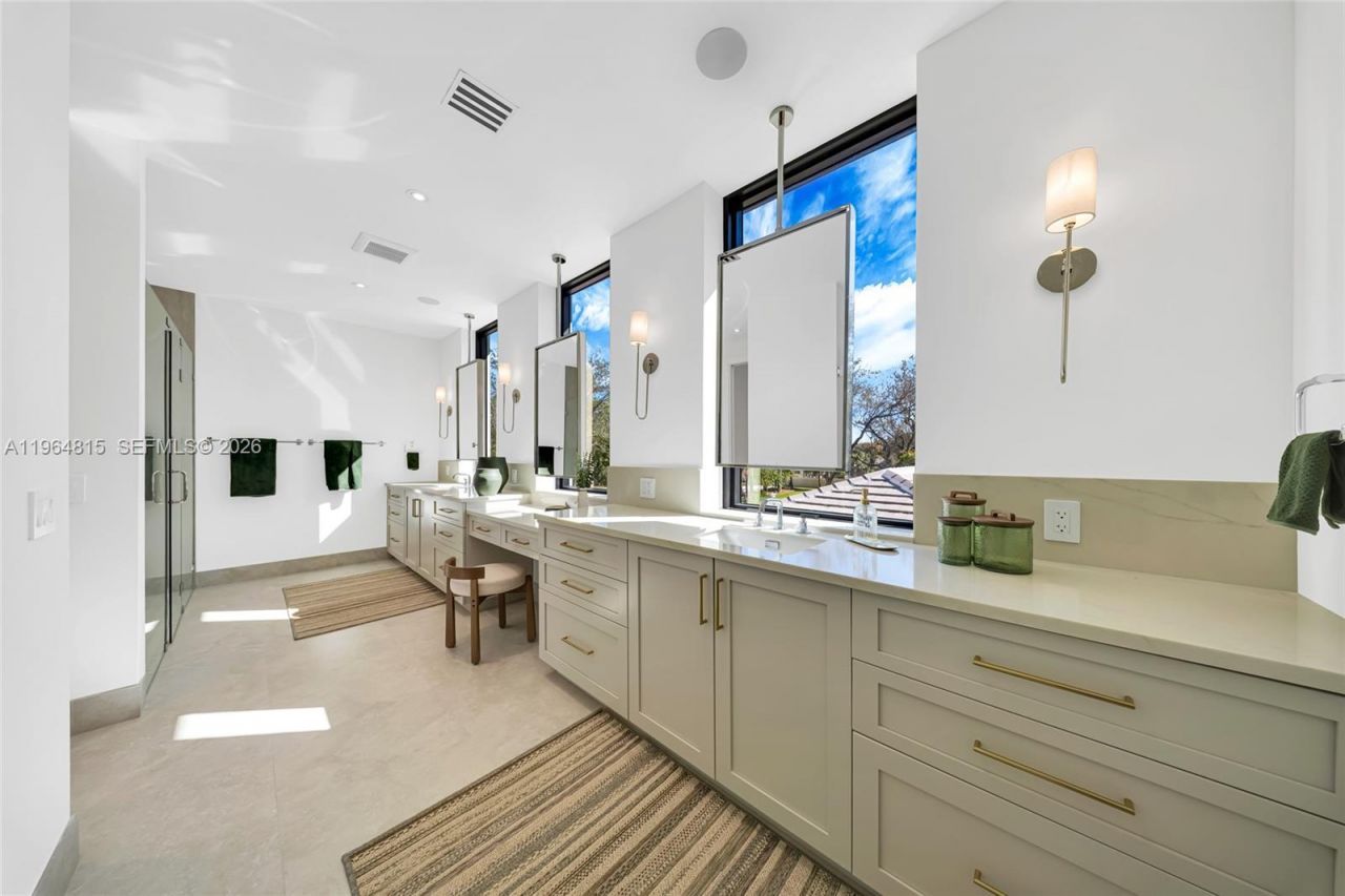 9381 SW 100 St, Miami, FL 33176 Photo