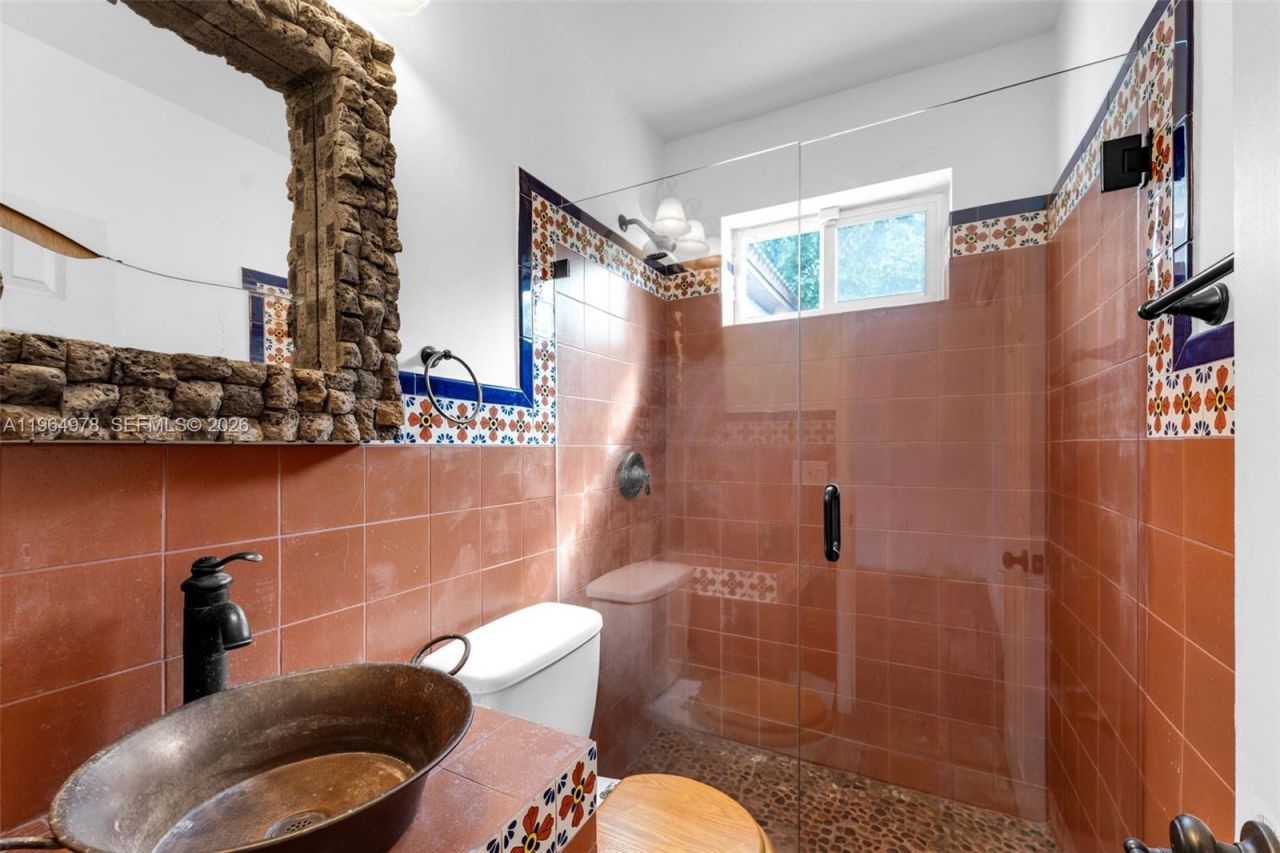 4220 SW 13th St, Miami, FL 33134 Photo