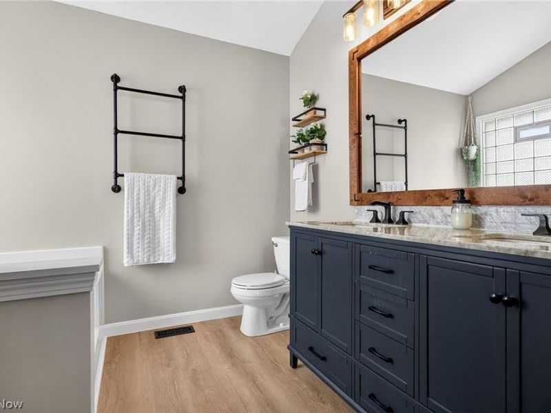 125 Glenshire Lane, Medina, OH 44256 Photo 10