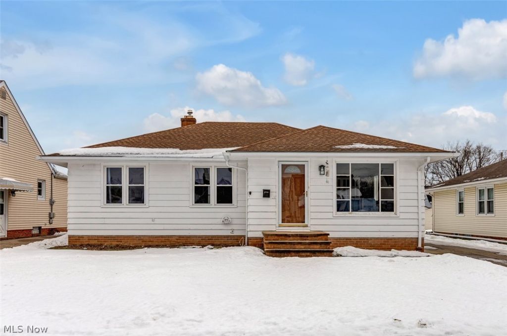 1718 Marietta Avenue, Parma, OH 44134 Main Photo