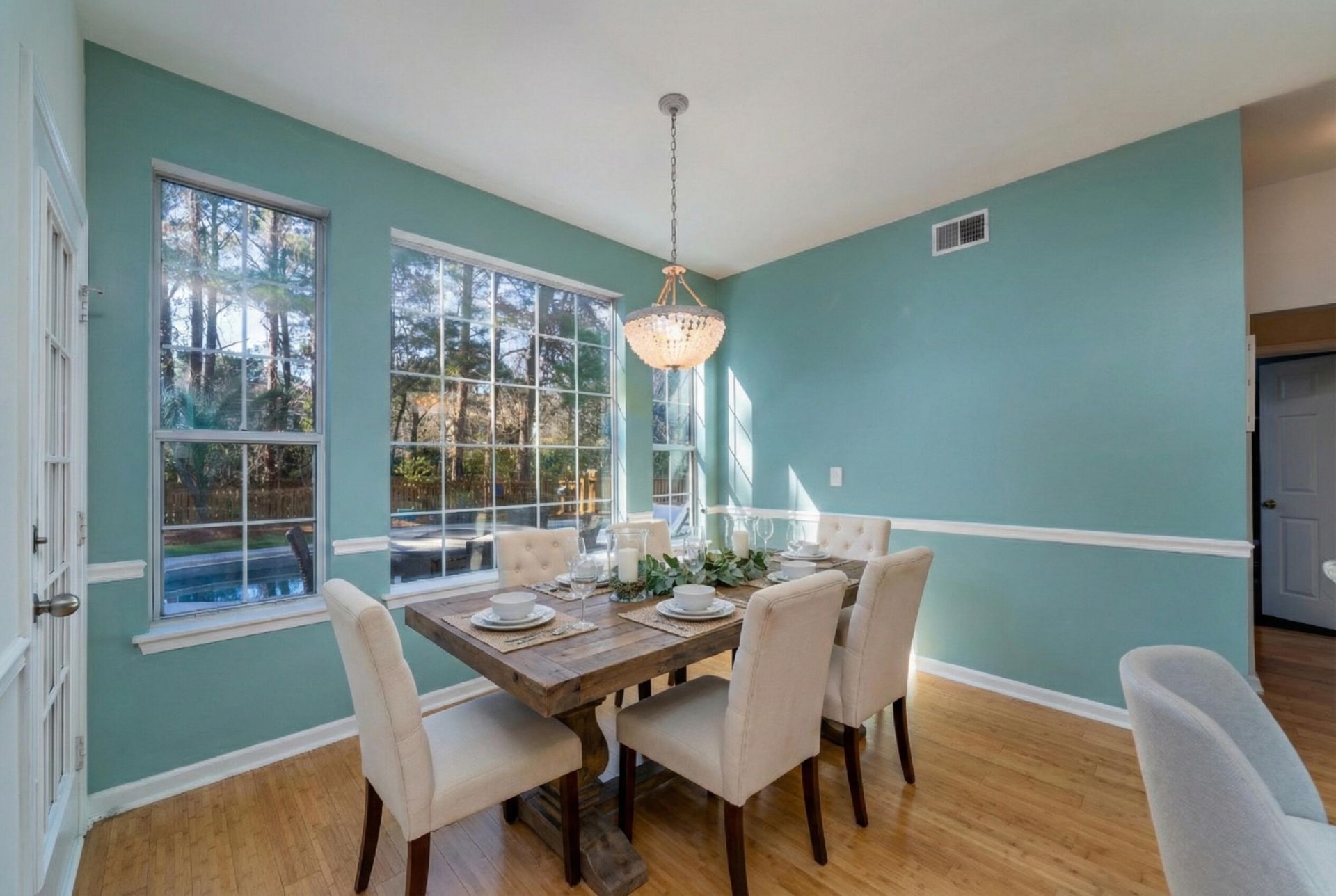 2876 Colonnade Drive Photo 15