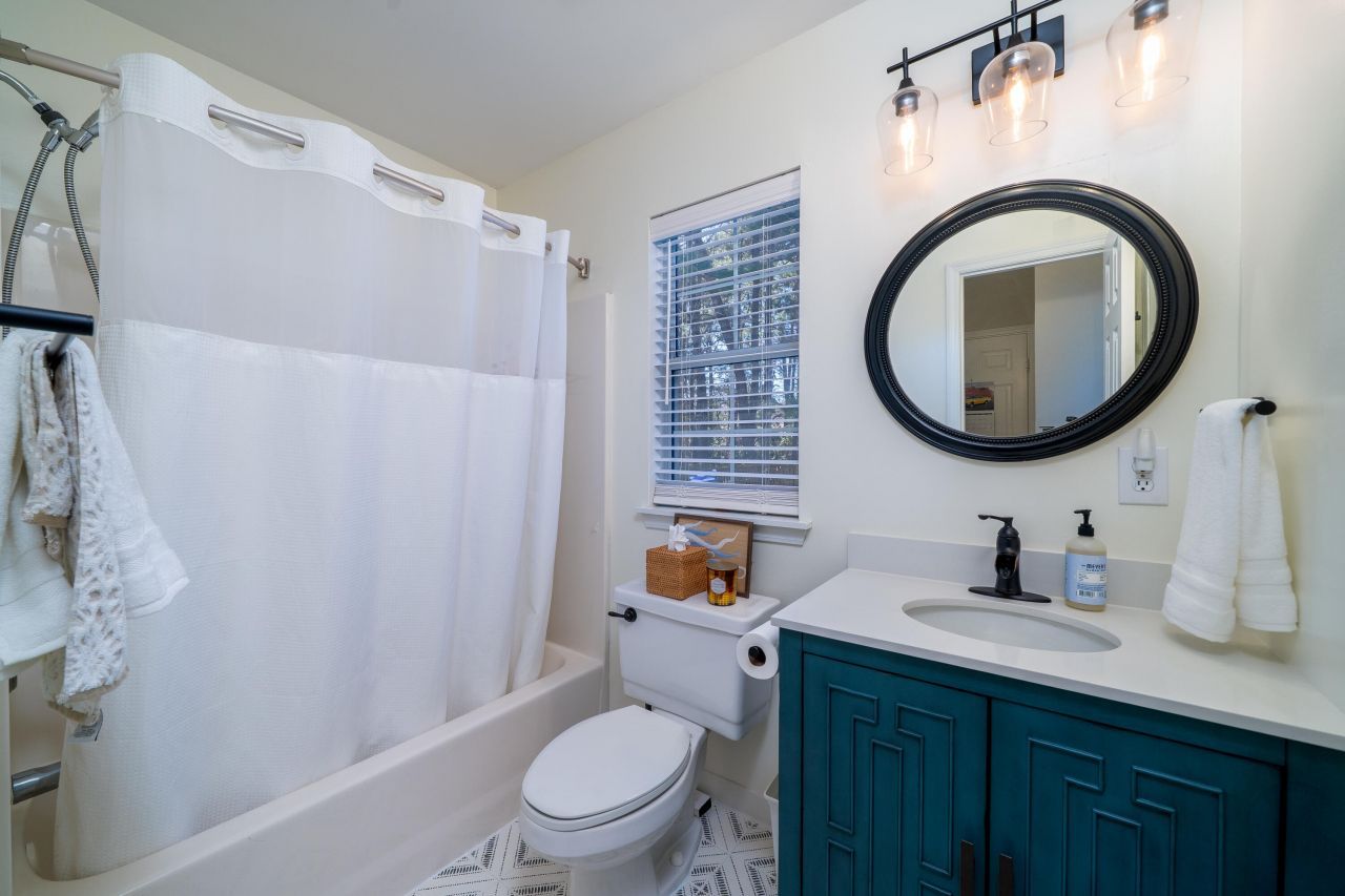 2876 Colonnade Drive Photo 20