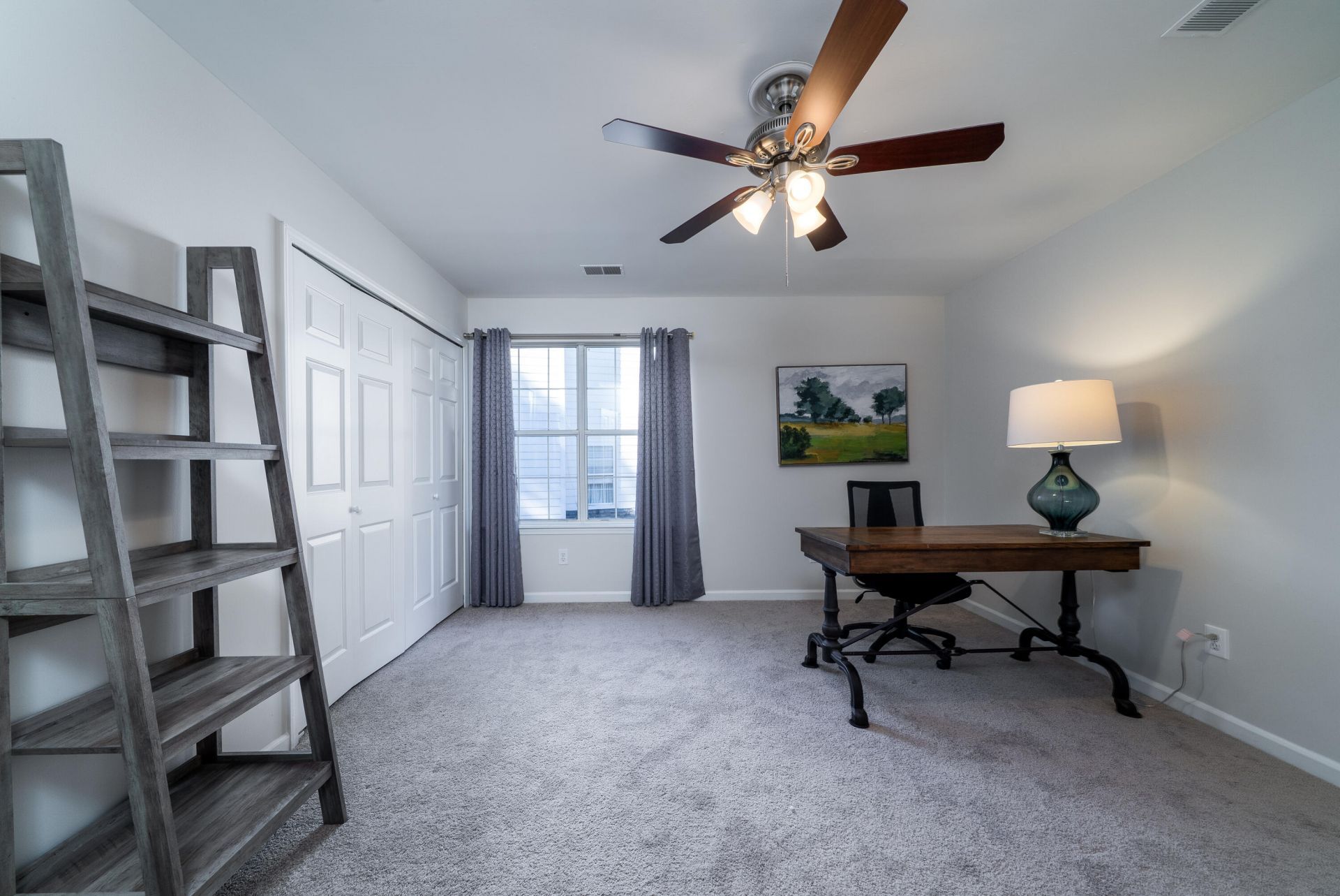 2876 Colonnade Drive Photo 32