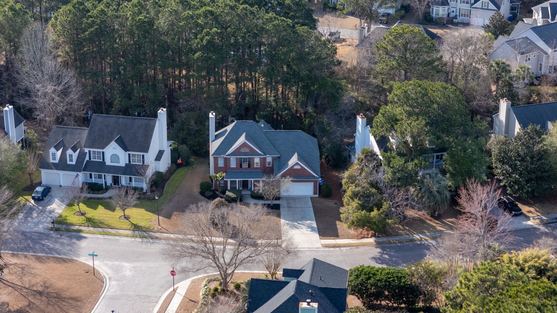 2876 Colonnade Drive Photo 37