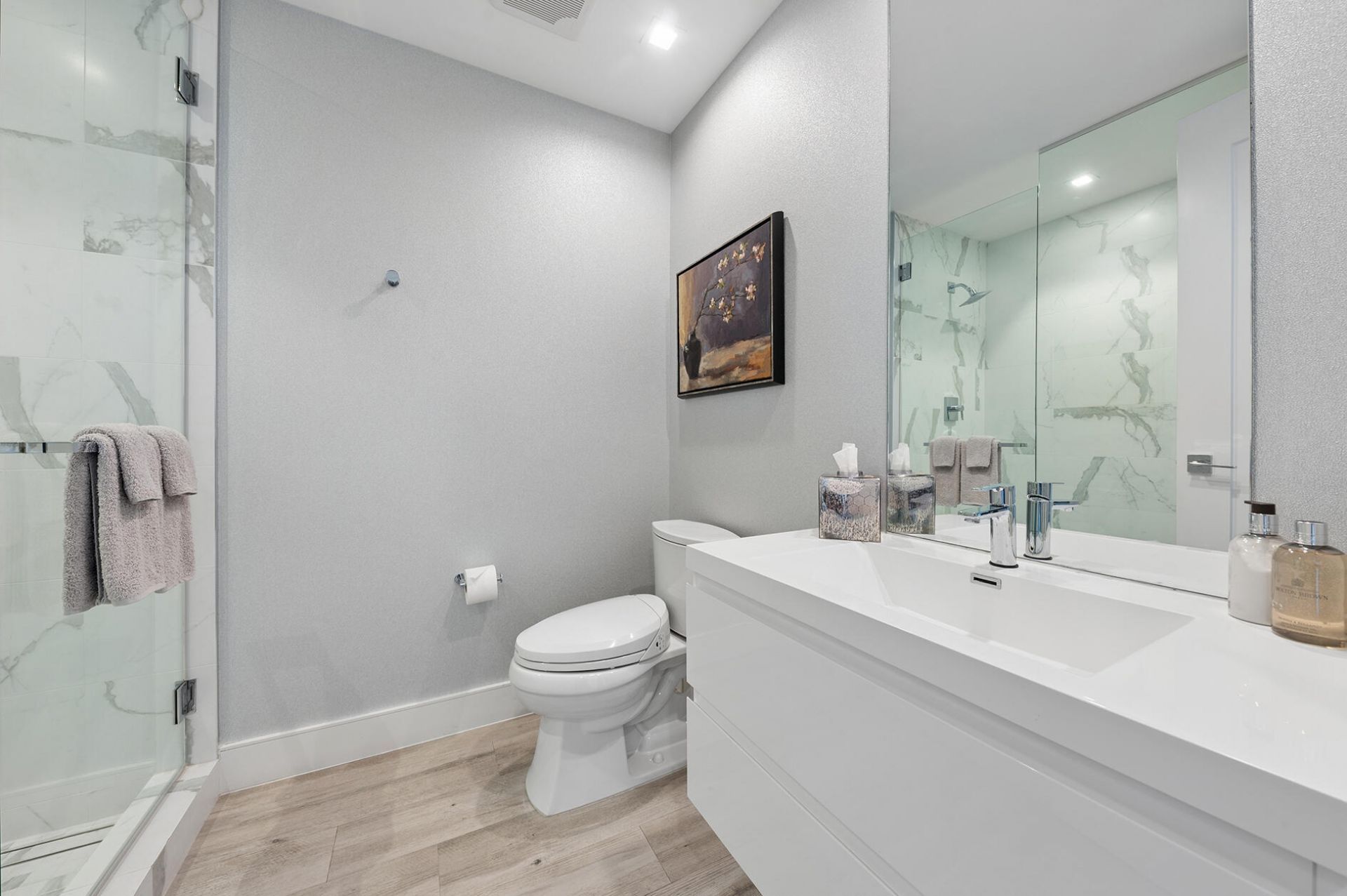 3730 N Ocean Drive, Unit 17-D, Singer Island, FL 33404 Photo