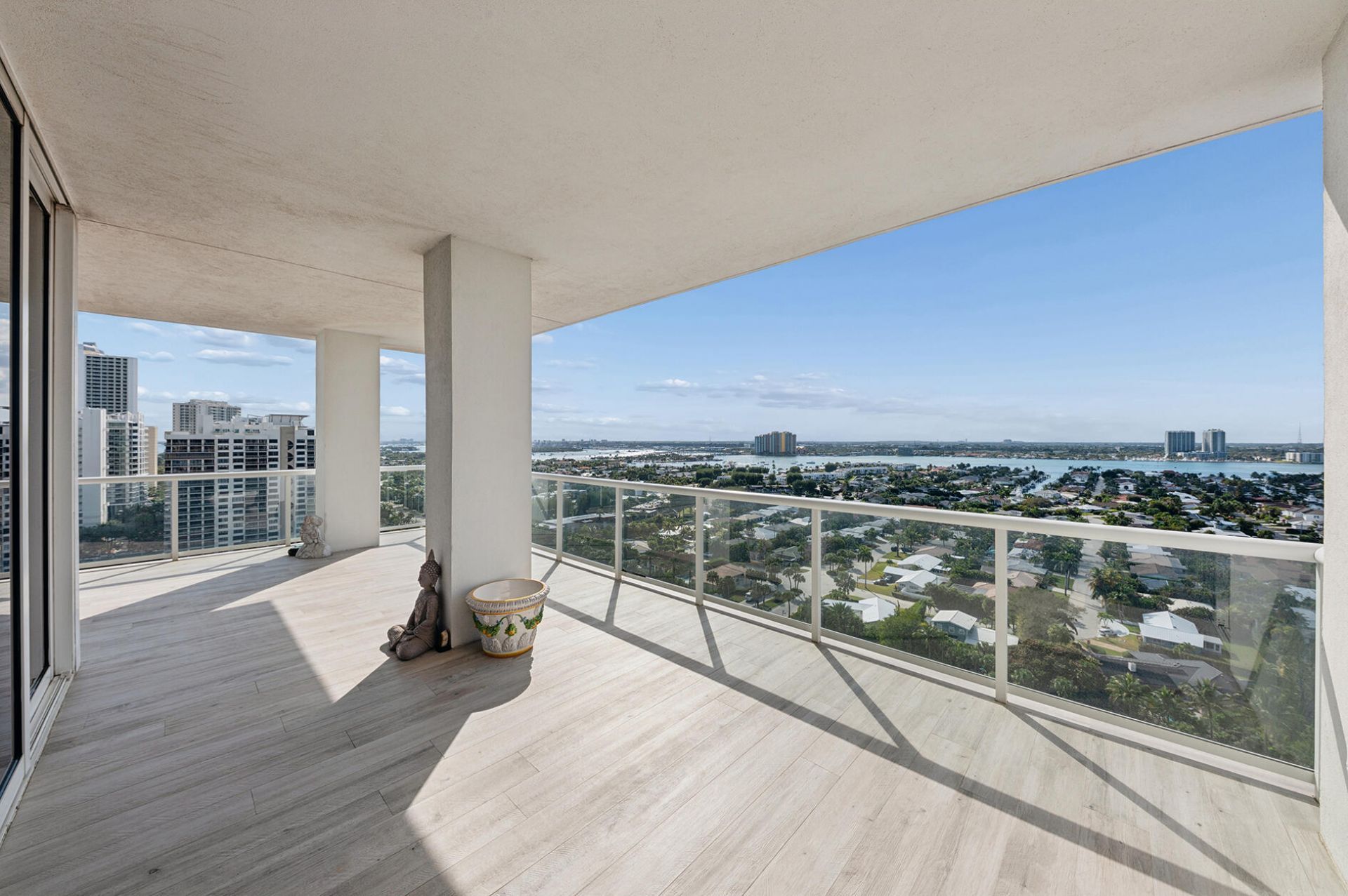 3730 N Ocean Drive, Unit 17-D, Singer Island, FL 33404 Photo
