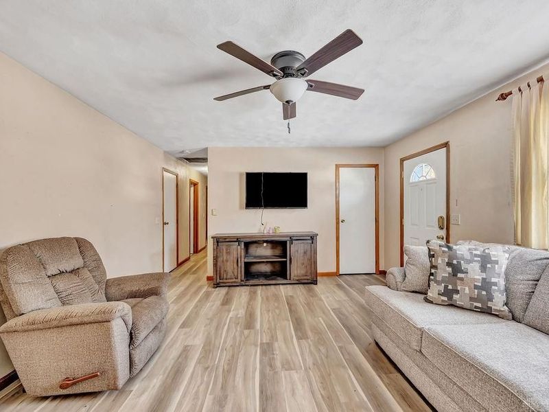 813 Judy Avenue, Eaton, OH 45320 Photo 3