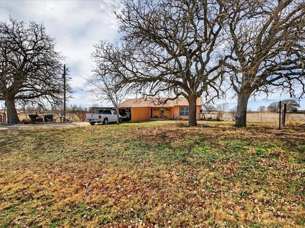 900 Fm 2921, De Leon, TX 76444