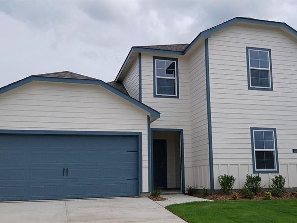 323 Whispering Pine Drive, Royse City, TX 75189