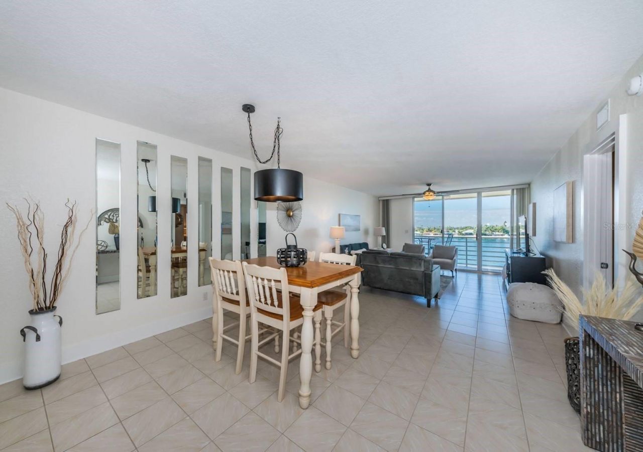 6083 Bahia Del Mar Circle, Unit 460, Saint Petersburg, FL 33715 Photo