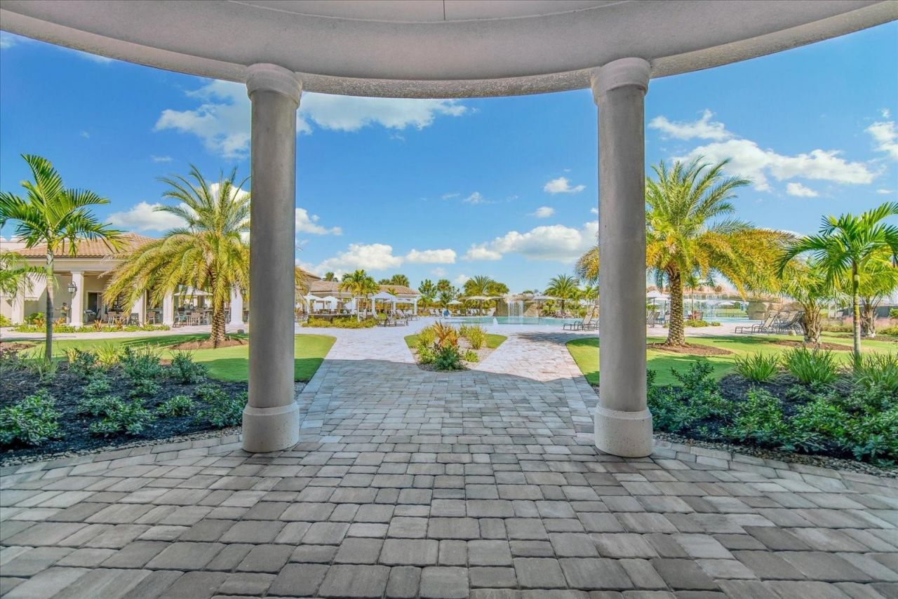 17626 Gawthrop Drive, Unit 207, Bradenton, FL 34211 Photo