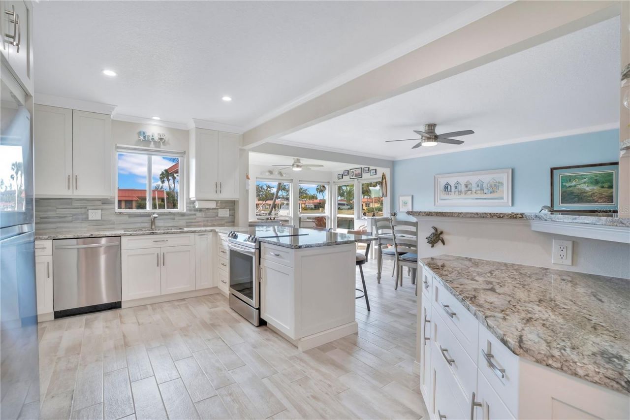 9519 Azure Cove, Bradenton, FL 34210 Photo