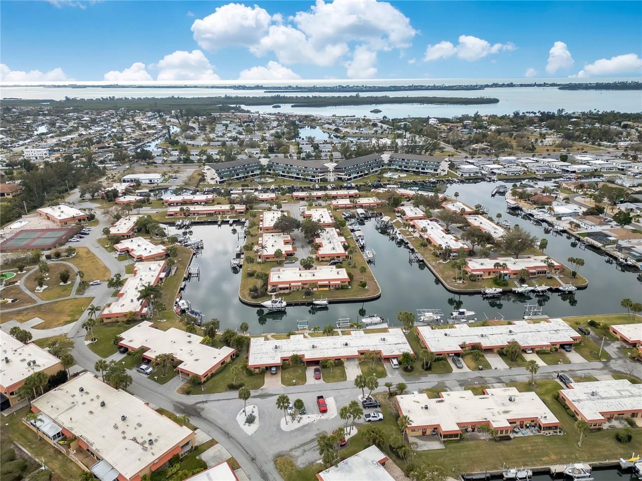 9519 Azure Cove, Bradenton, FL 34210 Photo