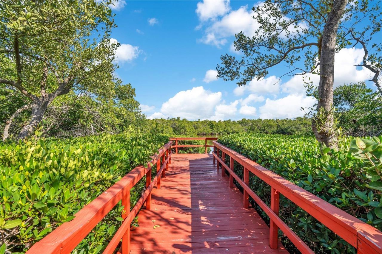 9519 Azure Cove, Bradenton, FL 34210 Photo