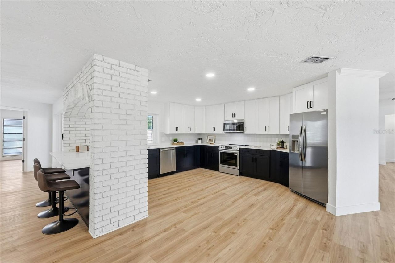 2770 Westchester Drive S, Clearwater, FL 33761 Photo