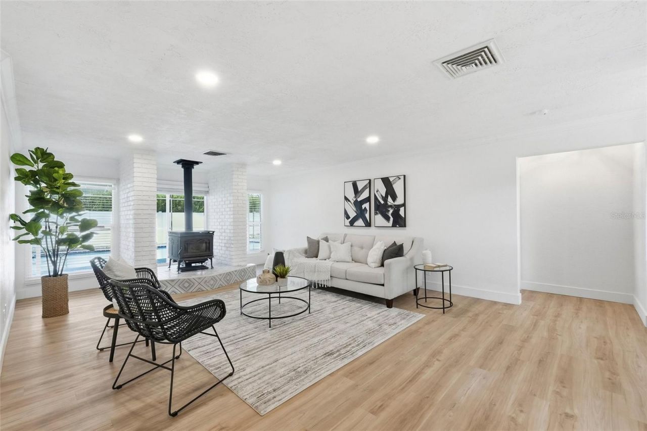 2770 Westchester Drive S, Clearwater, FL 33761 Photo