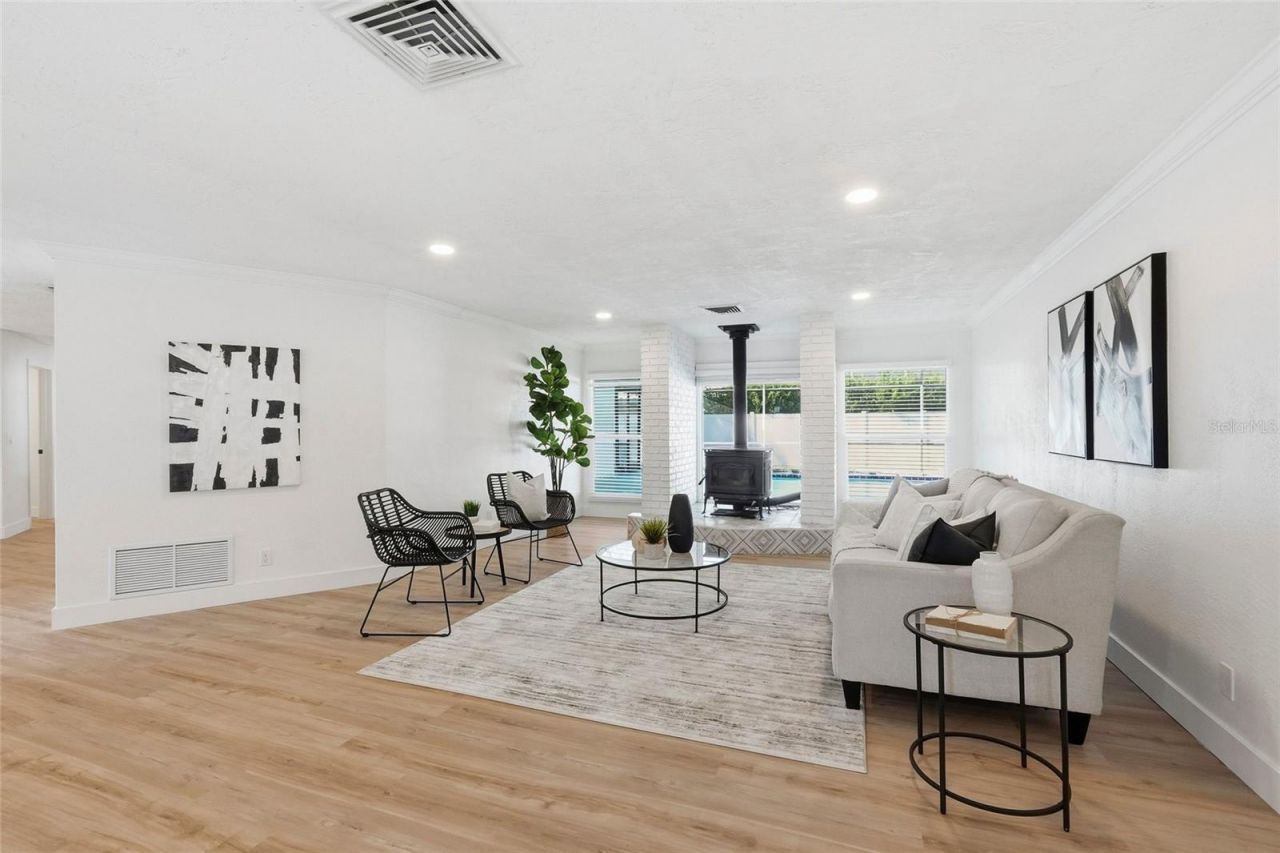 2770 Westchester Drive S, Clearwater, FL 33761 Photo