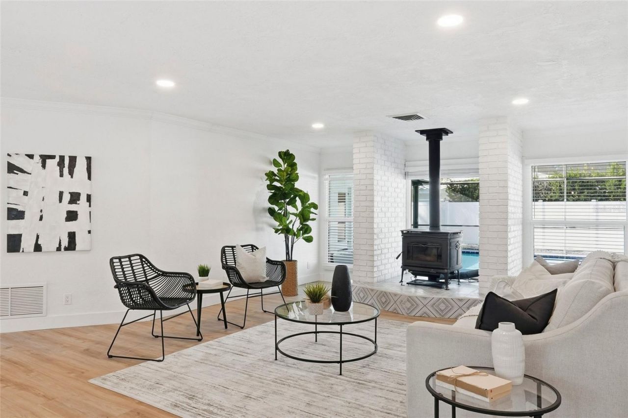 2770 Westchester Drive S, Clearwater, FL 33761 Photo